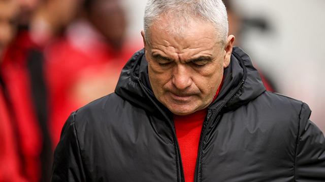 SON DAKİKA: Beşiktaş'tan can sıkan haber! Club Brugge maçına saatler kala sakatlık açıklaması geldi... Daniel Amartey hissettiği ağrılar nedeniyle kadrosuna çıkarıldı