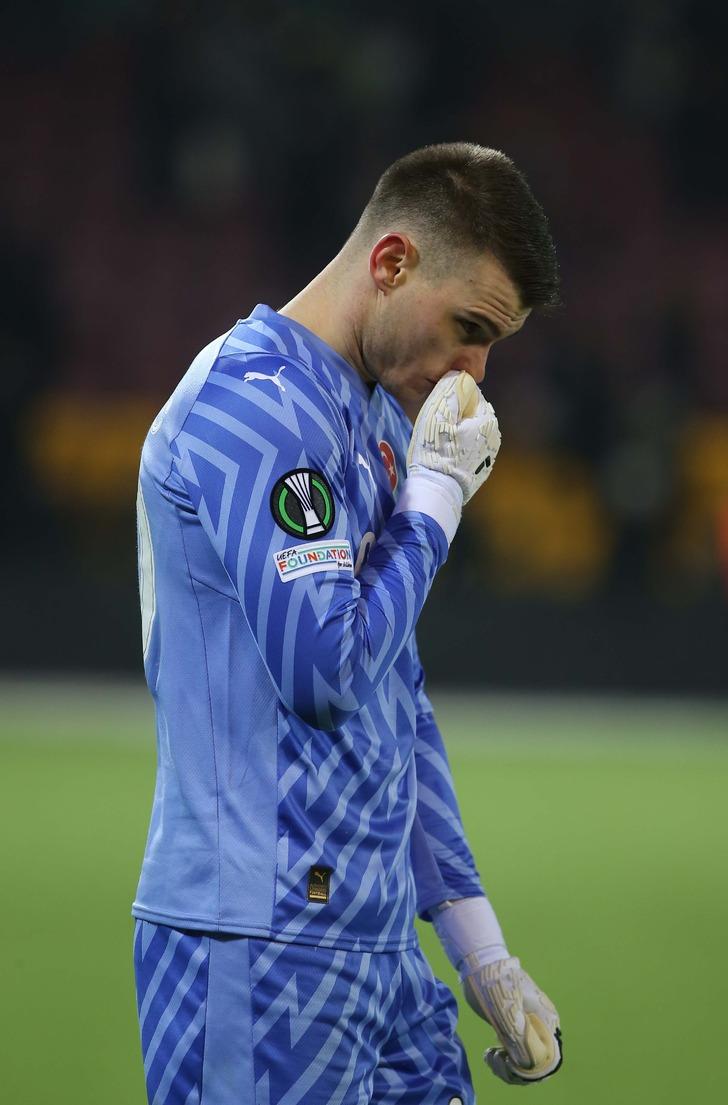 6-1'lik tarihi hezimet sonrası spor yazarları Sarı-Lacivertliler için öyle şeyler dedi ki... "Fenerbahçe bu hale düşemez, böyle yenilemezsin" G5