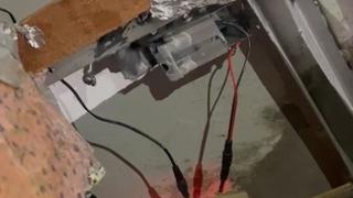 Böylesi görülmedi! Özel düzenek kurdular, komşularının hayatlarını kabusa çevirdiler