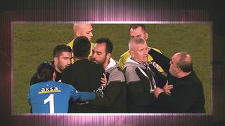 Son dakika: Volkan Demirel, geceye damga vurdu! Maç bitmeden soyunma odasına gitti, son düdüğün ardından hakemin üzerine yürüdü ve kırmızı kart gördü! Nuri Şahin, Demirel'i zor sakinleştirdi