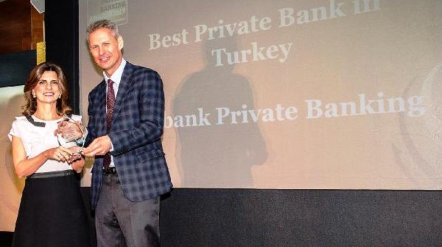 Akbank Private Banking "T&uuml;rkiye&rsquo;nin En İyi &Ouml;zel Bankacılık" &ouml;d&uuml;l&uuml;n&uuml; aldı