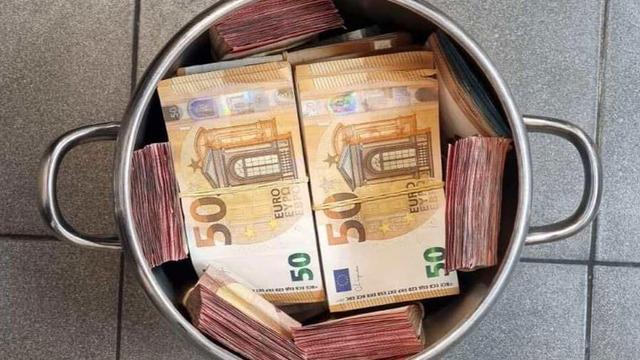 Tencere içinde binlerce euro para! Hepsine el konuldu