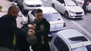 Esenyurt'ta iğrenç olay! Yolda çocuğuyla yürüyen kadını elle taciz etmişti, yakalandı