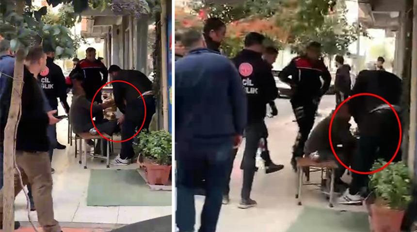 Yanına kimseyi yaklaştırmadı! Eşiyle tartışıp kendini bıçakladı