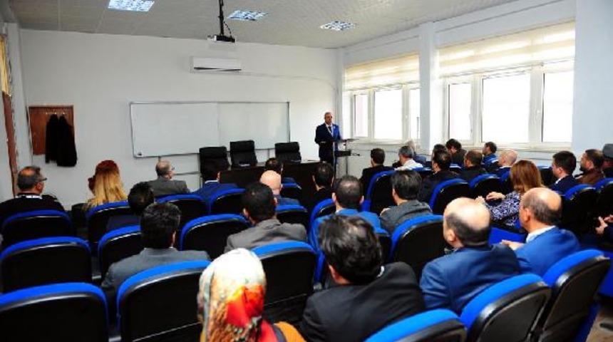 YY&Uuml;'de Orta &Ouml;ğretim ve Y&uuml;ksek &Ouml;ğretime Ge&ccedil;iş &Ccedil;alıştayı&nbsp;