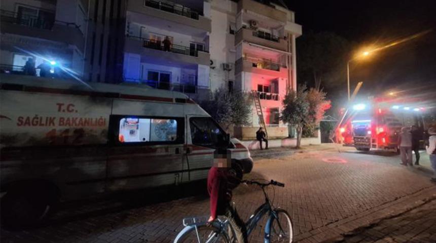 Çığlıklarını kimseye duyuramadı! Yemek yaparken yere düştü, yangın çıktı