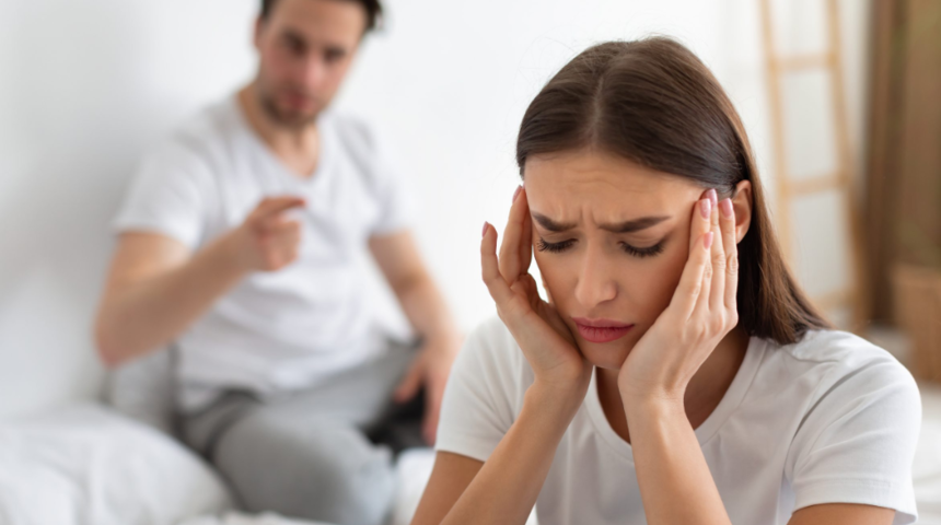 Sevgilinizle sosyal medyada sık paylaşım yapıyorsanız dikkat! Kıskançlığı tetikleyebilir