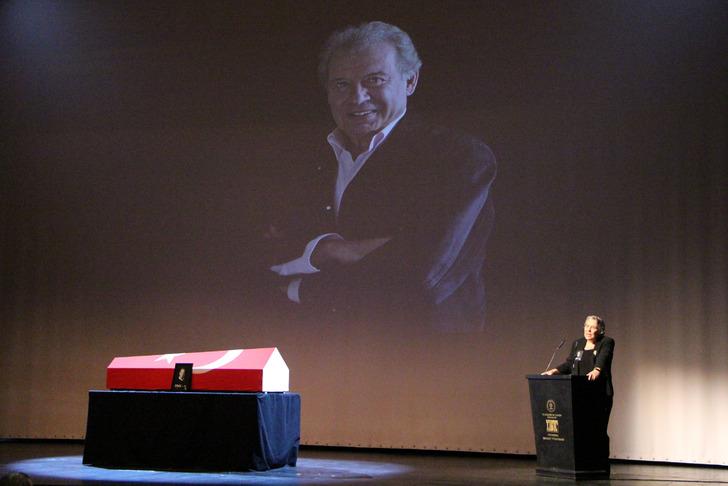 Can Gürzap'a veda! Gözyaşlarını tutamadılar... "Yapacağı çok şey vardı ama gitti" G5