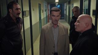 Arka Sokaklar dizisindeki cezaevi sahnesi gündem oldu! 'Çıplak arama' sahnesine tepki