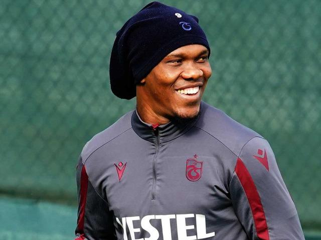 Süper Lig devinin başkanından Nwakaeme bombası! ''Bize gelmek istiyor''