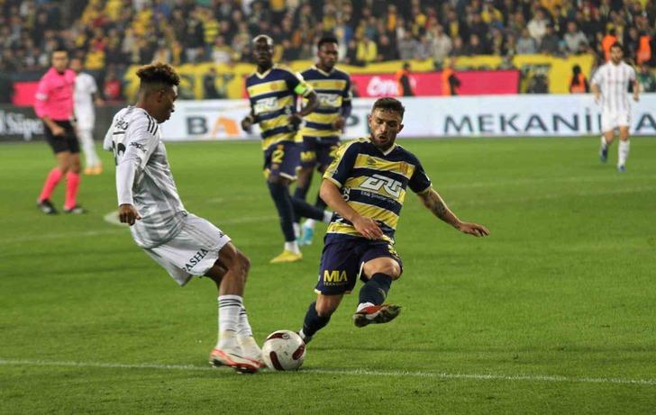 Beşiktaş'ın Ankaragücü beraberliği beraberliği sonrası Erman Toroğlu'dan Rıza Çalımbay sözleri! "Ne zaman alacaklar görevden merak ediyorum" G2