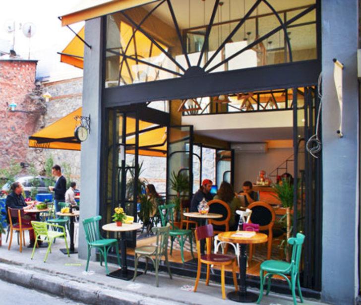 Karaköy'ün En Yenisi:'WOM!'