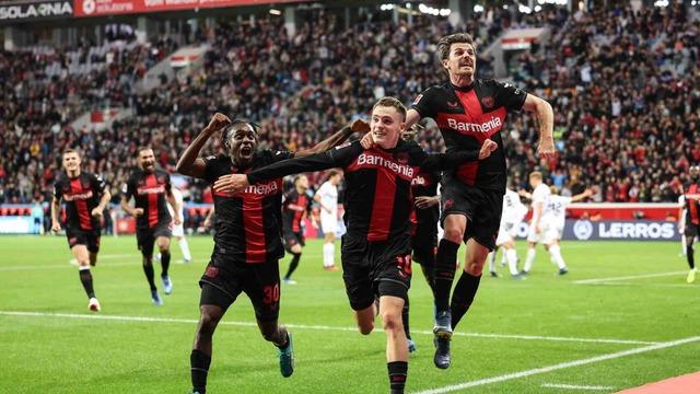 Bayer Leverkusen, namağlup yoluna devam ediyor
