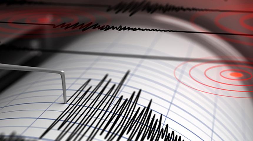 5,1'lik sarsıntı, deprem gerçeğini bir kez daha hatırlattı! İşte depreme karşı telefonlarda olması gereken uygulamalar