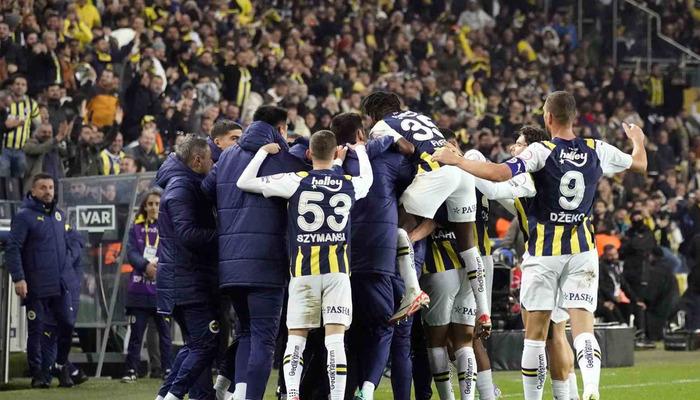 Fenerbahçe, Sivasspor karşısında farklı kazandı! Karşılaşmadan 4-1’lik skorla ayrılan sarı-lacivertliler liderliği geri aldıFenerbahçe