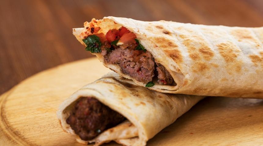 MASTERCHEF ÇÖP ŞİŞ DÜRÜM TARİFİ: Aydın'ın meşhur lezzeti çöp şiş dürüm nasıl yapılır, malzemeleri neler? Ustalara taş çıkarın