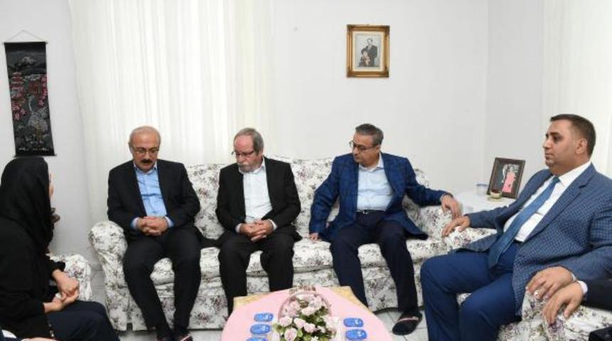 Bakan Elvan: Esnafa yılda 22 milyar lira kredi kullandırıyoruz (2)