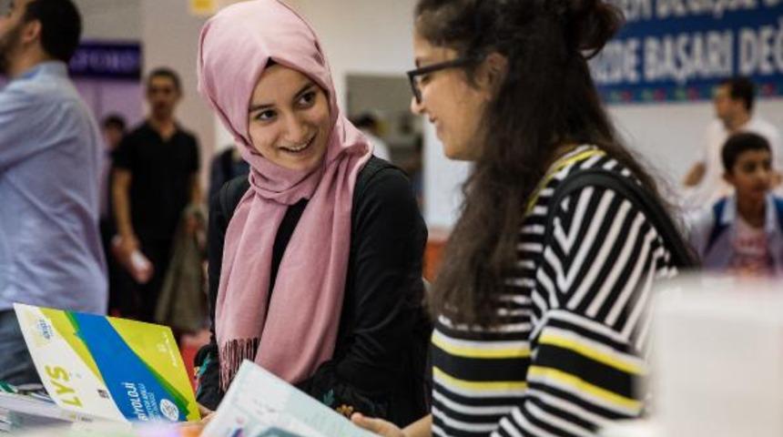 Sınav sistemi değişti 100 milyon kitap elde kaldı