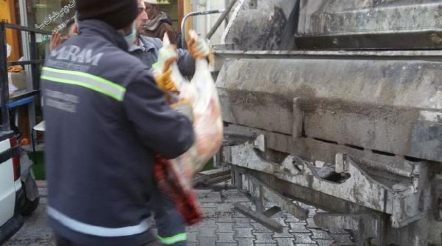Ka&ccedil;ak kesim etleri lokantalara satmaya &ccedil;alışırken yakalandı