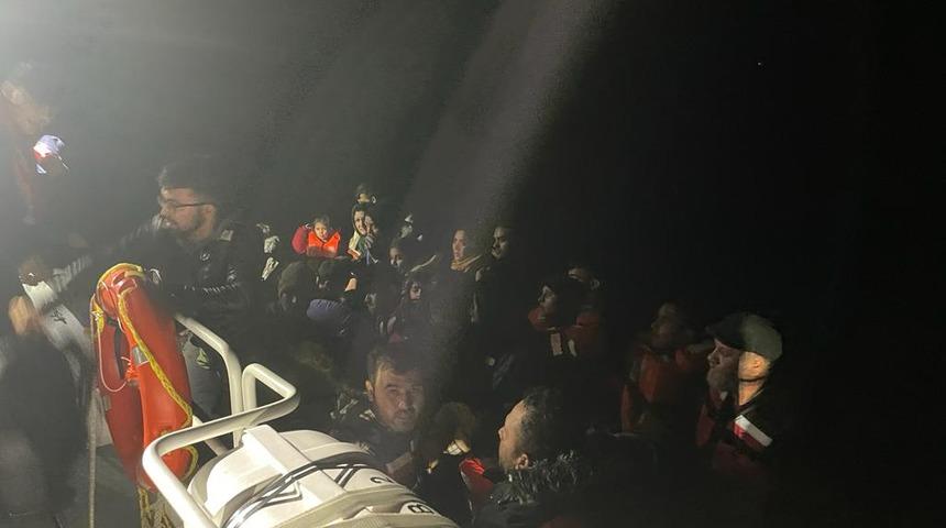 Bodrum açıklarında 81 düzensiz göçmen yakalandı