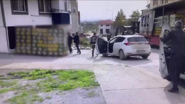 10 milyon liralık nakliye dolandırıcılığı! Polis ekiplerine suçüstü yakalandılar