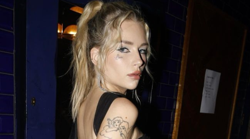 Lottie Moss'un yatak odası itirafı sosyal medyayı salladı! Ünlü ismin cinsellik performansını değerlendirince olay oldu