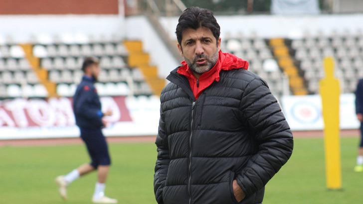 Kadıköy'de maganda dehşeti: Eski milli futbolcu Oktay Derelioğlu ve eşini darp ettiler! Hastaneye kaldırıldı, ameliyata alındı G1