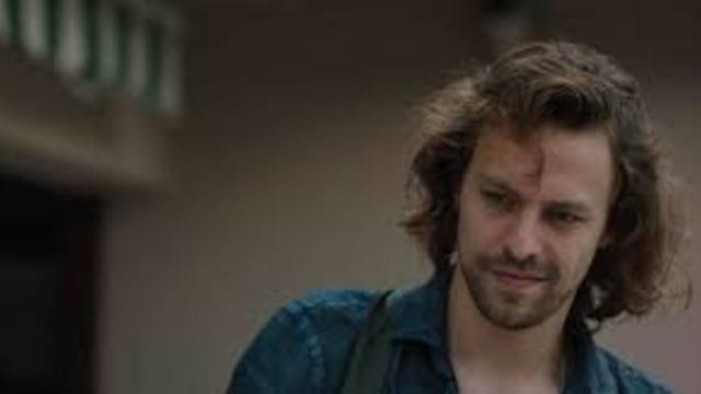 Sandık Kokusu'nun Atilla'sı Metin Akdülger kimdir, nereli ve kaç yaşında? Metin Akdülger'in sevgilisi kim? Oynadığı dizi ve filmler