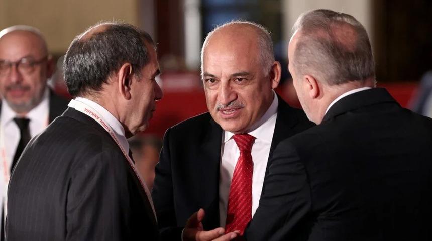 Galatasaray divan kurulu karıştı! TFF Başkanı Mehmet Büyükekşi'nin ihraç edilmesi için dilekçe verildi