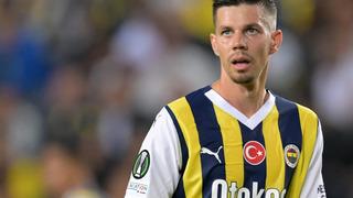 Fenerbahçe'de derbi öncesi sakatlık şoku! Yıldız oyuncu ameliyat bile edilebilir