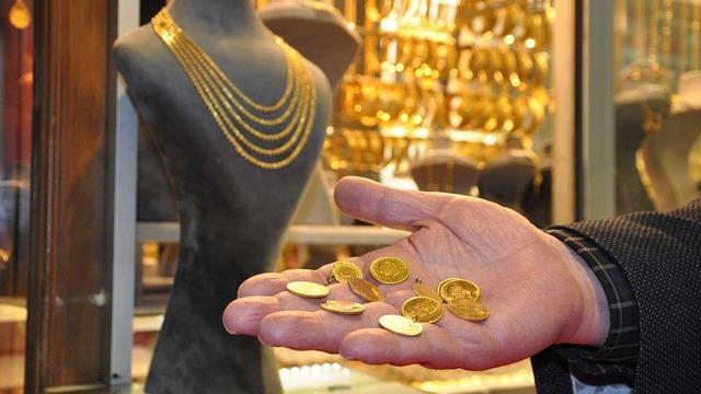 "Alan alır, almayan almaz" dedi, o konuya dikkat çekti! Uzman isimden Aralık ayı ve 2024 yılı için 'altın' uyarısı: "Bugünleri fırsata çevirmek lazım"