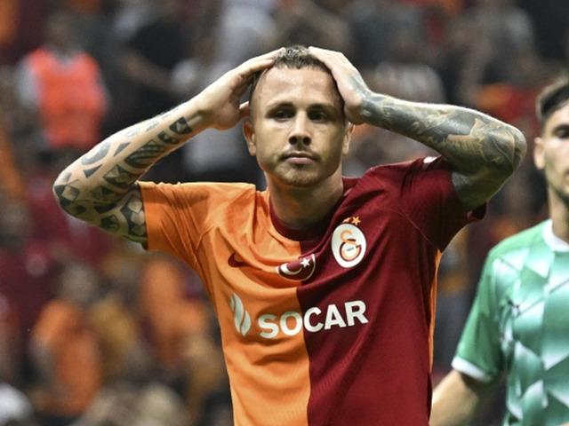 Galatasaray'da son maçına çıkıyor! Sözleşmesi başına bela olan Angelino için otobüs kalkmak üzere