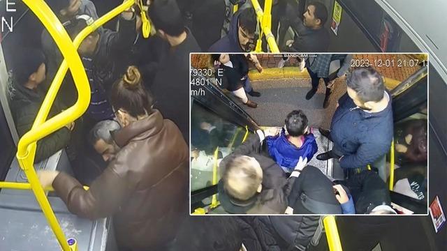 Otobüste akılalmaz anlar! Bir çocuğun uyuduğunu gördüler... Aile durakta indikten sonra fark etti