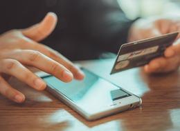 Bankaya gitmekten vazgeçtik! Dikkat çeken araştırma: Mobil bankacılıkta lider Türkiye