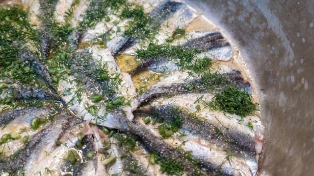 MASTERCHEF HAMSİ BUĞULAMA TARİFİ: Hamsi buğulama nasıl yapılır, malzemeleri nelerdir? Kokusuz yöntem ve püf noktası!