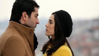 Bir döneme damgasını vurmuştu! Ezel'in Eyşan'ı aslında bakın kim olacakmış! Gerçek yıllar sonra ortaya çıktı