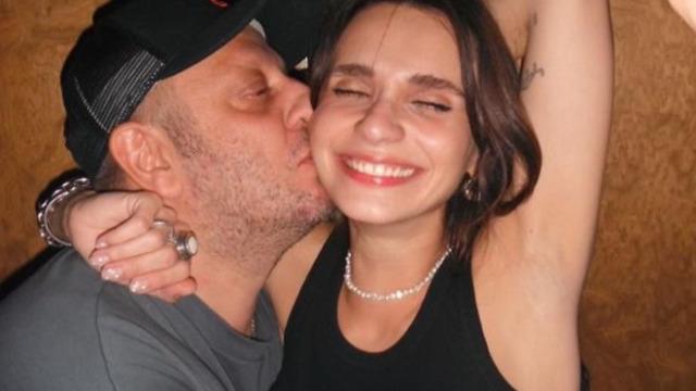 Yaş farkı çok konuşulmuştu! Leyla İle Mecnun'un İsmail Abi'si Serkan Keskin ve Meriç Aral evleniyor! Ev tutuldu...