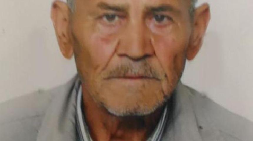 Kamyon &ccedil;arpan yaşlı adam &ouml;ld&uuml;