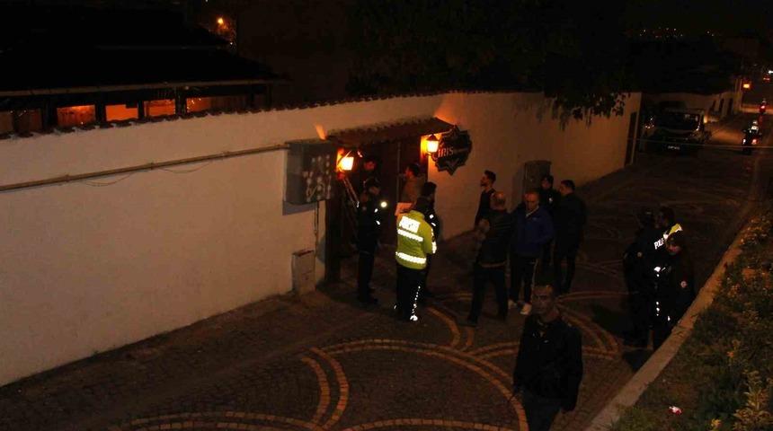 Amasya&rsquo;da restoranda silahlı kavga: 2 yaralı