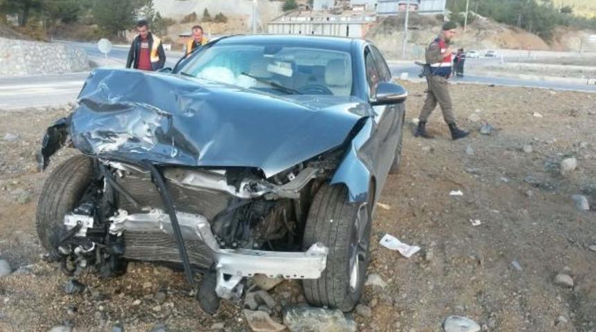 Bursa'da trafik kazası: 1 &ouml;l&uuml;, 1 yaralı