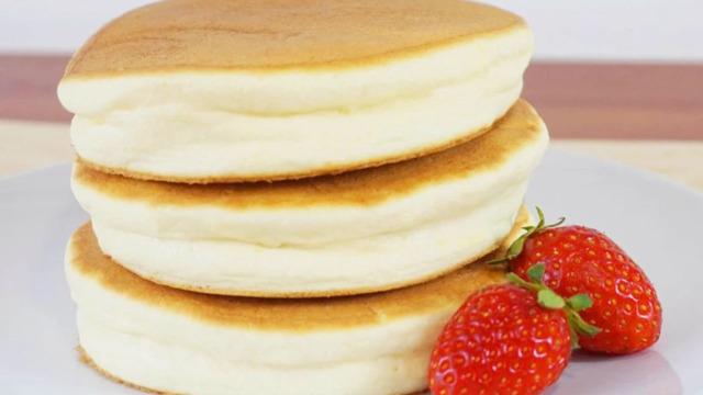 Pratik kahvaltılık: Pofuduk Pankek tarifi! Yumuşacık Pankek nasıl yapılır? İşte malzemeleri