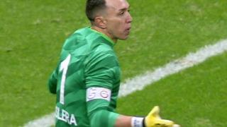 Penaltı kararı sonrası Muslera'dan maçın hakemine Fenerbahçe isyanı!
