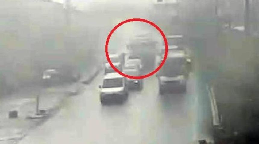 Sürücüyü indirip, TIR'ı gasp ettiler