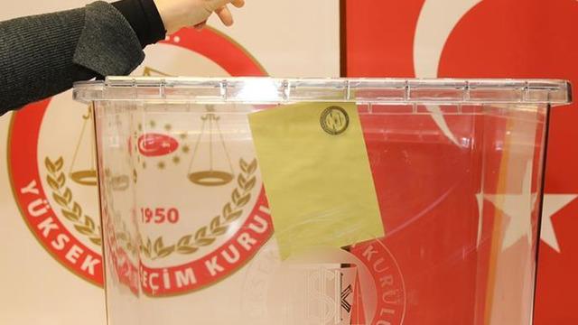 Son anket paylaşıldı! Dikkat çeken sonuçlar, işte ankette ilk sırada yer alan parti