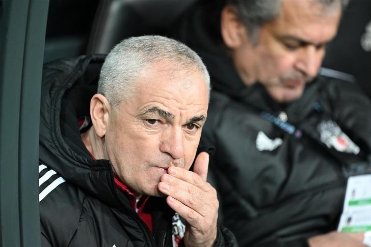 Rıdvan Dilmen Beşiktaş derbisinin ardından Fenerbahçe'yi öve öve bitiremedi! "Haksız rekabet var, 10-0 olursa şaşırmayın" G5