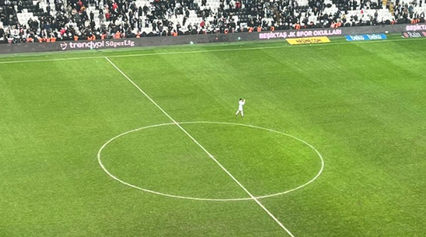 Beşiktaş Fenerbahçe maçının ardından soyunma odasından koştu geldi!