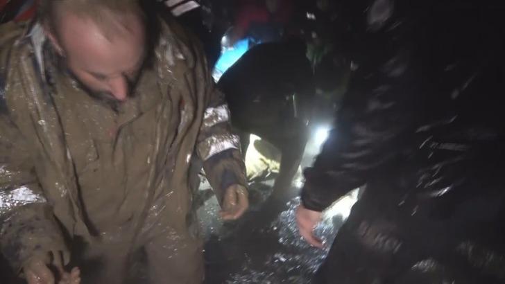 Zonguldak'ta ikinci heyelan meydana geldi! Göçük altında kaldılar, çok sayıda yaralı var G4