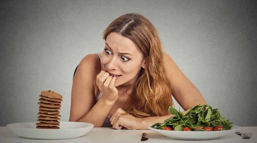 'Ne yapsam zayıflayamıyorum" diyenler dikkat! Göbek yağlarınıza veda edin