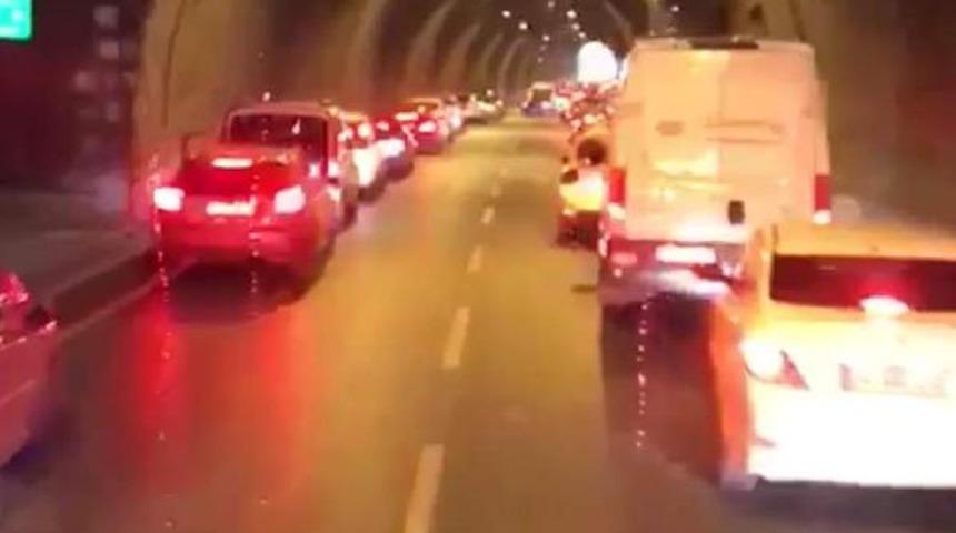 İzmirli sürücülerden örnek davranış