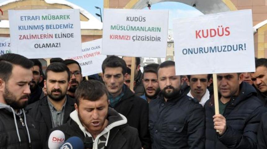 Bitlis'te üniversite öğrencilerinden Kudüs açıklaması
